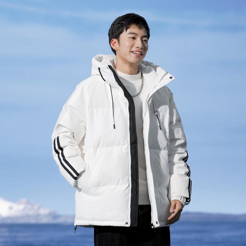 Модная и трендовая однотонная универсальная белая куртка-пуховик с капюшоном для мужчин — фото 3