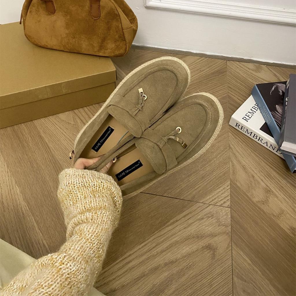 2025 höst och vinter nya rund tå inre hampa vävd kilklack matt läder tjocksulade Boken damsingelskor