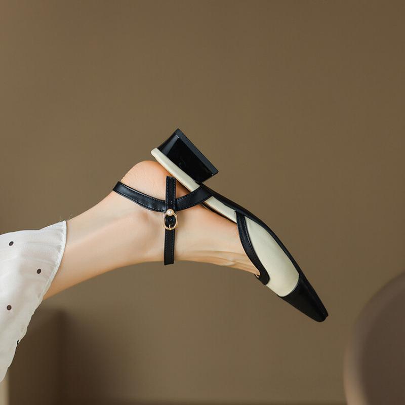 

Летняя обувь женские босоножки на высоком каблуке новые повседневные с закрытой пяткой сандалии мягкая подошва из говяжьей кожи обувь большого размера заостренный носок с пряжкой 39 чёрный