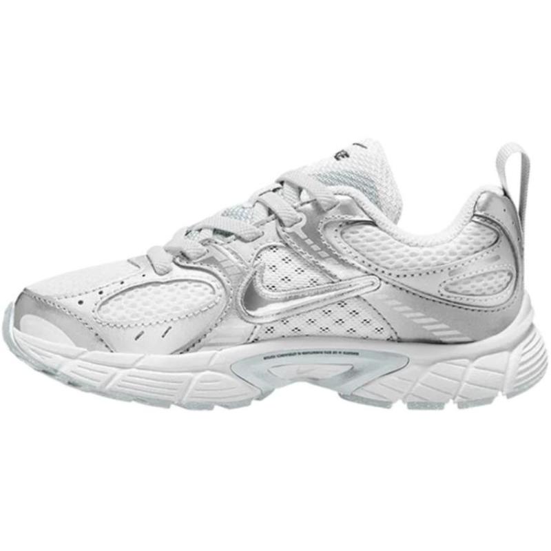 

Nike V5 RNR Abrasion Resistant Low Top Kids Lifestyle Shoes Silver Kids Sneakers HQ6412-103 32 серебряный