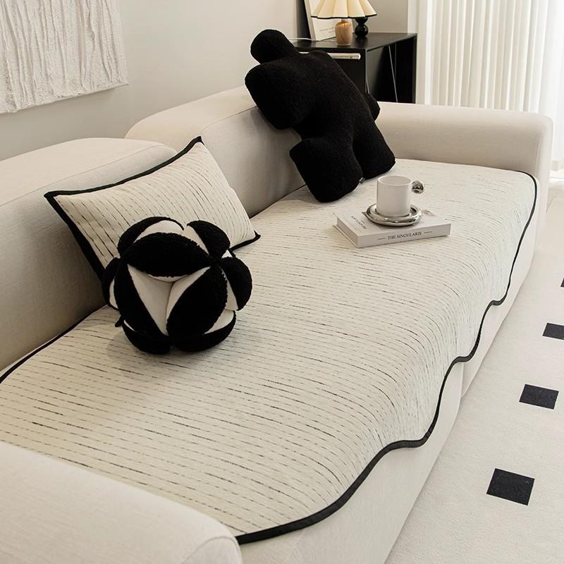Spezialgeformtes Sofakissen Universal für alle Jahreszeiten Neues rutschfestes Sitzkissen Schlicht Modern Wohnzimmer Unregelmäßiger Sofabezug