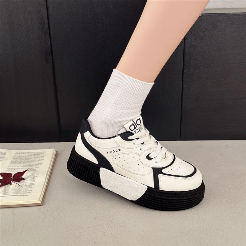 

Retro Contrasting Thick Soled Forrest Gump Shoes For Women Height Increasing Casual Sports Shoes 35