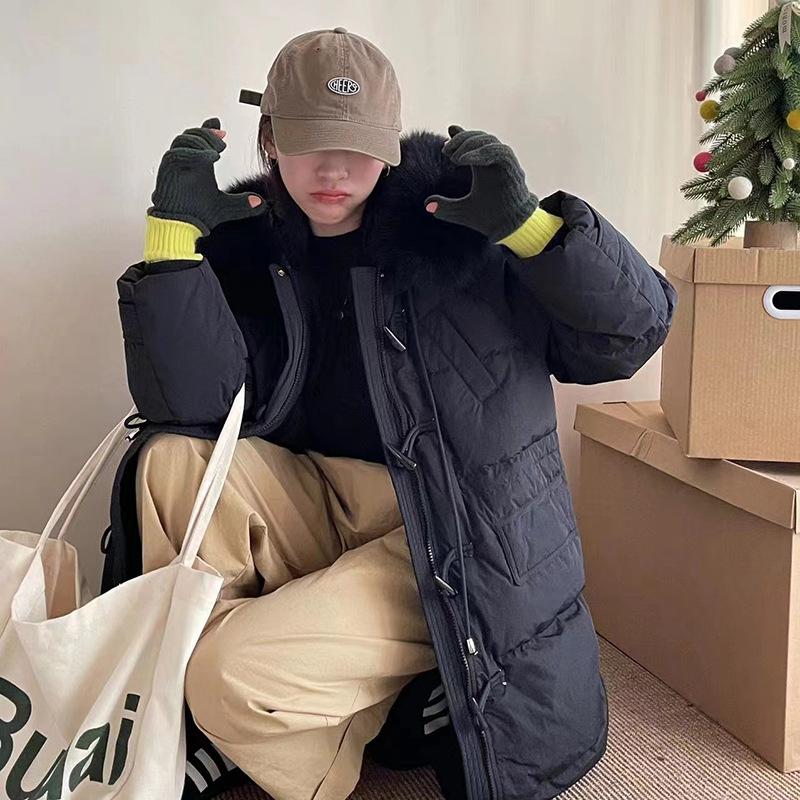 

Fox fur collar long down jacket women s 2025 winter fashion sweet horn buckle warm loose knee coat tide M