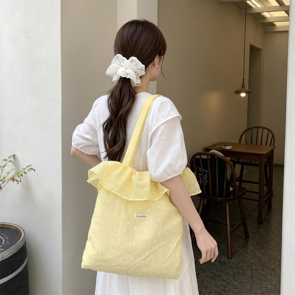 Minimalist Shoulder Bag With Hidden Pouch For Work And School Commute