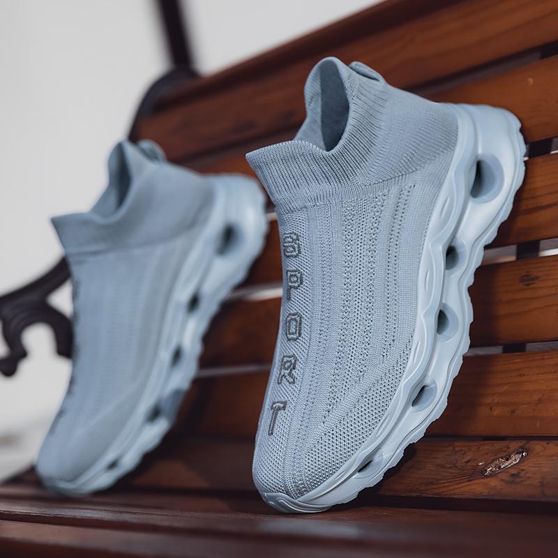 Fashion Sneakers Men Shoes Light Hiking Anti Slip Mesh Vulcanized Shoe Platform Comfortable Couple Lazy Elastic Casual Shoes Large Size