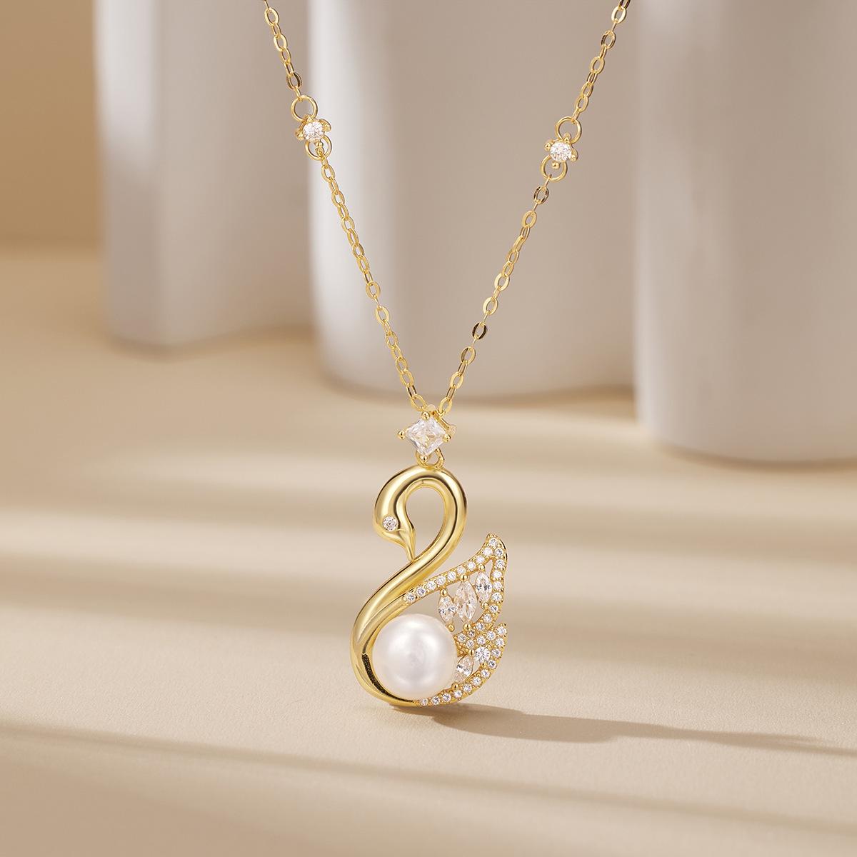 Золотая подвеска-ожерелье  Маленький лебедь  - Высококлассный Люкс Дизайн Ключицы