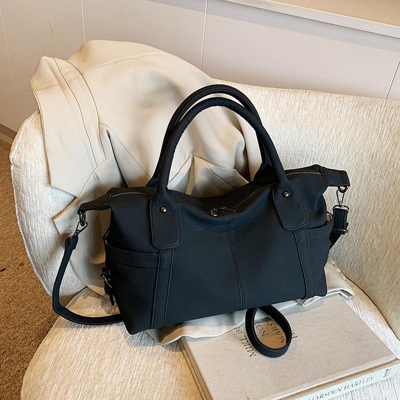 Ielgy Large-Capacity Bag Autumn Winter Trendy Retro Niche Design Cross-Body Ladies Portable Tote Bag