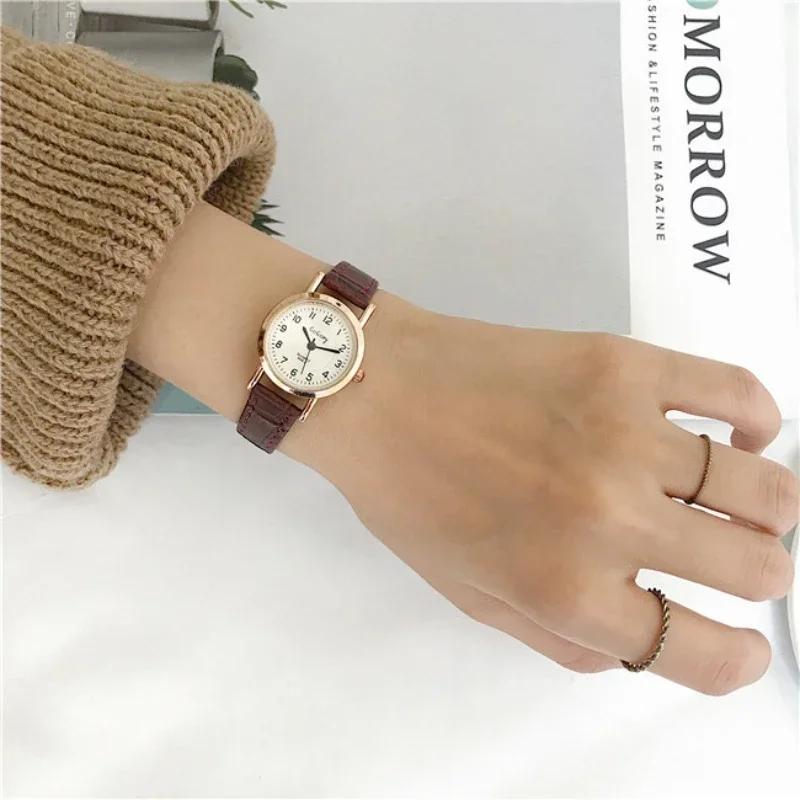 Simple Woman Watch Small Round Girl's Belt Quartz Wristwatches Watches for Women Gift Reloj Para Mujer Casual Watch Montre Femme