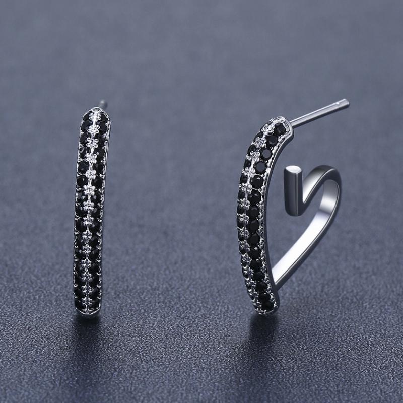Heart Hoop Earrings with Black Zirconia Accents, Minimalist Ear Stud Design, Hypoallergenic Jewelry for Women