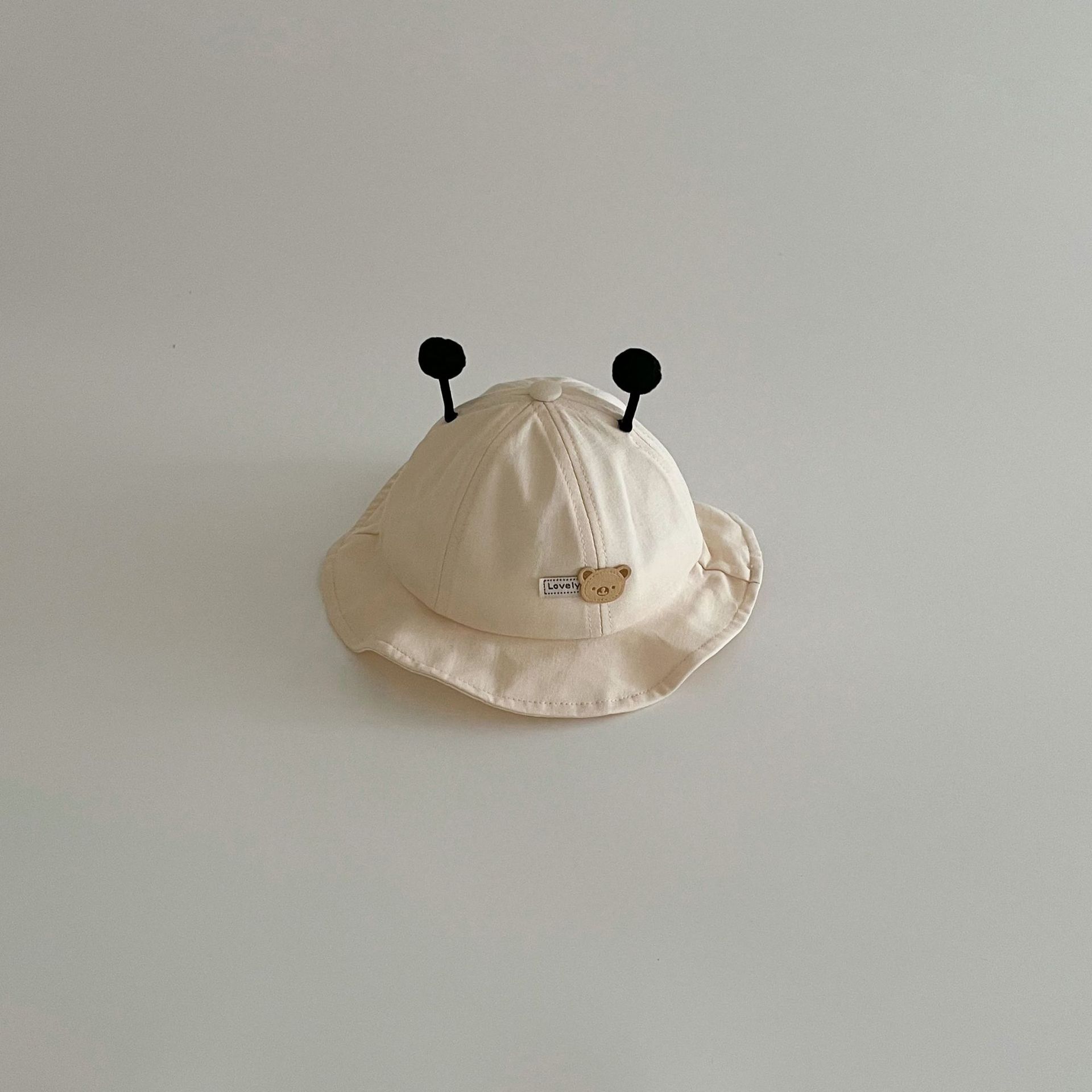 

Шапка с пряжкой для малышей, милая шапка с изображением кролика, медведя, рыбы, для маленьких мальчиков и девочек, весна-лето, тонкая мягкая дышащая шапка, аксессуары для детей 49-51CM