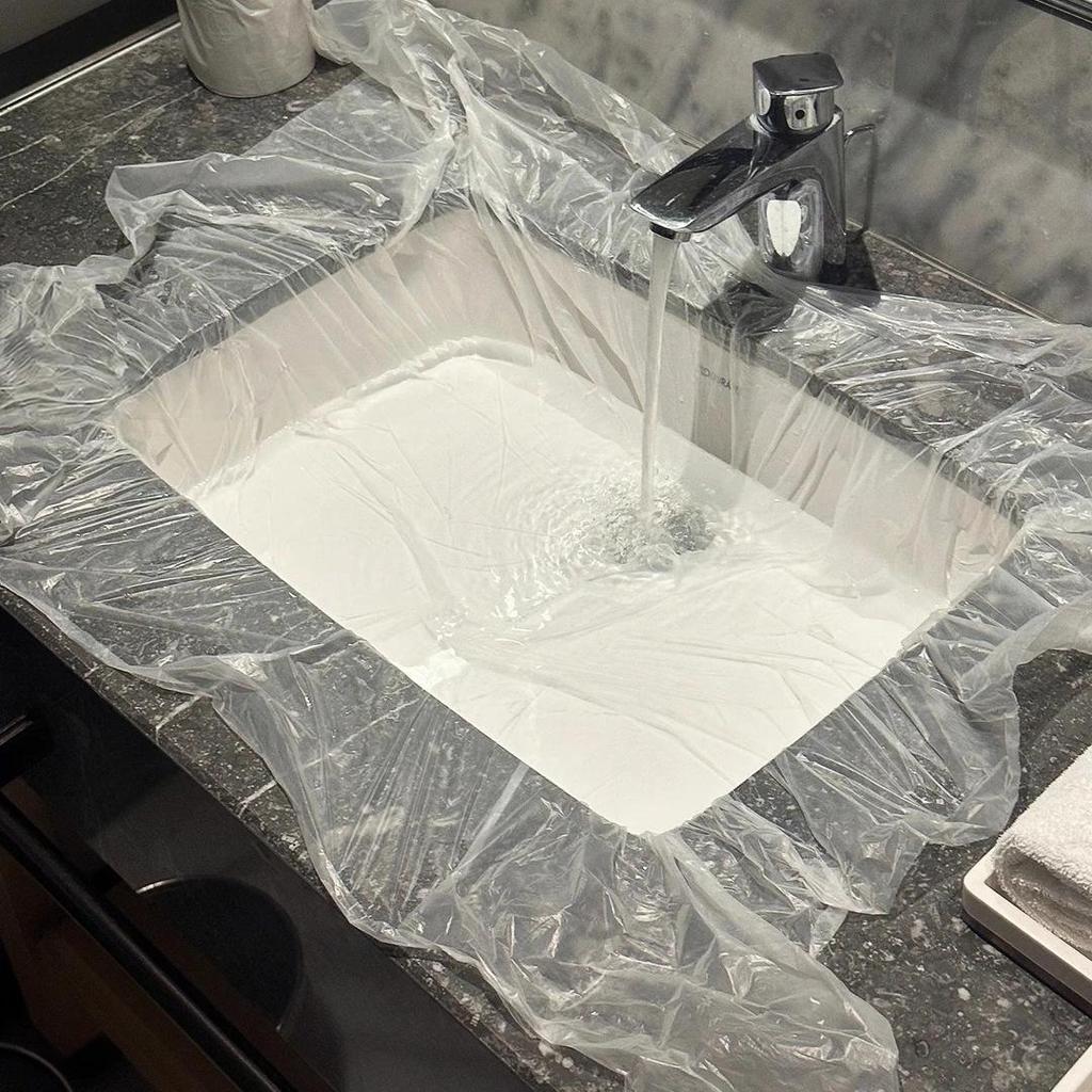 Portable Disposable Washbasin and Laundry Bag with Isolation Membrane, Travel Tablecloth and Multifunctional Use