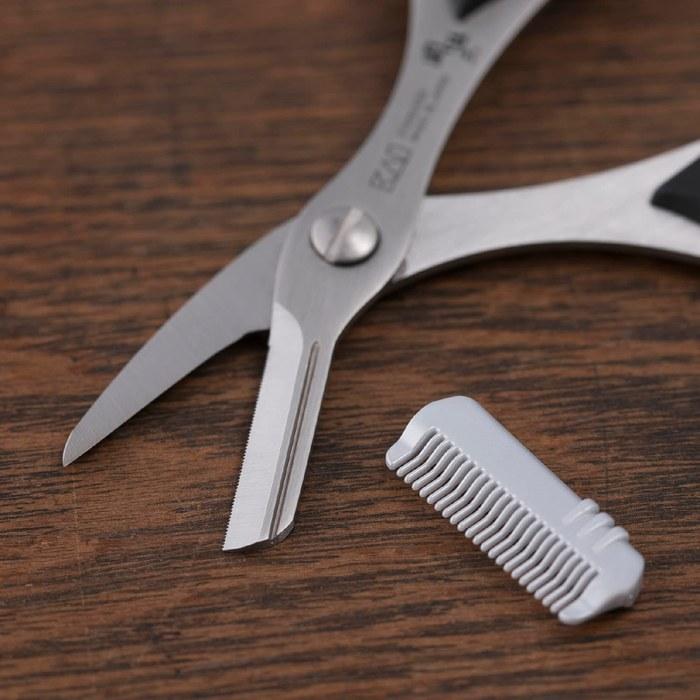 Kai Shunsonroku Beard Scissors with Comb, Detachable - Eyebrow Trim for Men (1 Count)