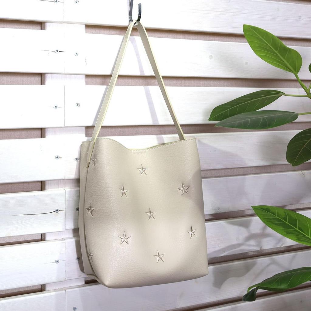Cuco Star Embroidered One-Shoulder Bag, 2553111604, Off-White (200)