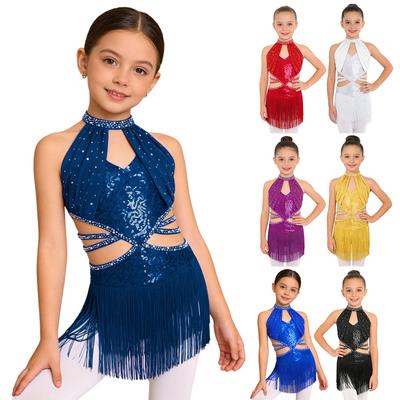 Iögonfallande Dansdräkt för Flickor: Har rynkad mesh, utskuren midja med band, strass och en dynamisk fransad nederkant