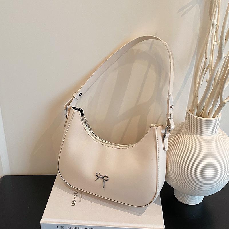 Summer new simple shoulder bag niche design fashion casual shoulder crescent bag tide