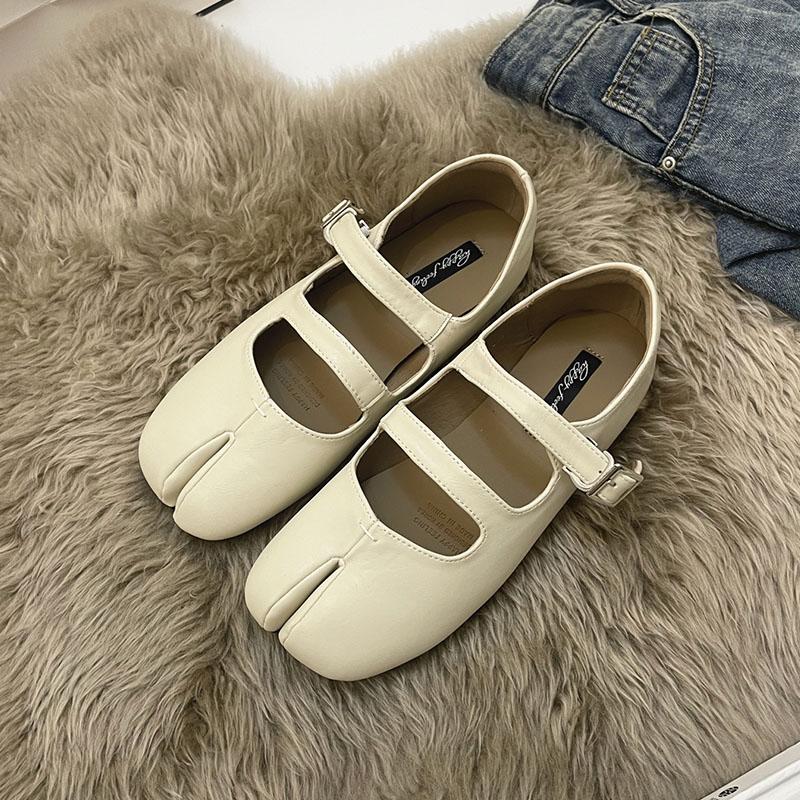 

Мода Роскошь Женская Странный Носок Обувь Балетки Женские Туфли Мэри Джейн Ремешок с Пряжкой Модные Мелкие Женские Балетки С Обувью 35 бежевый