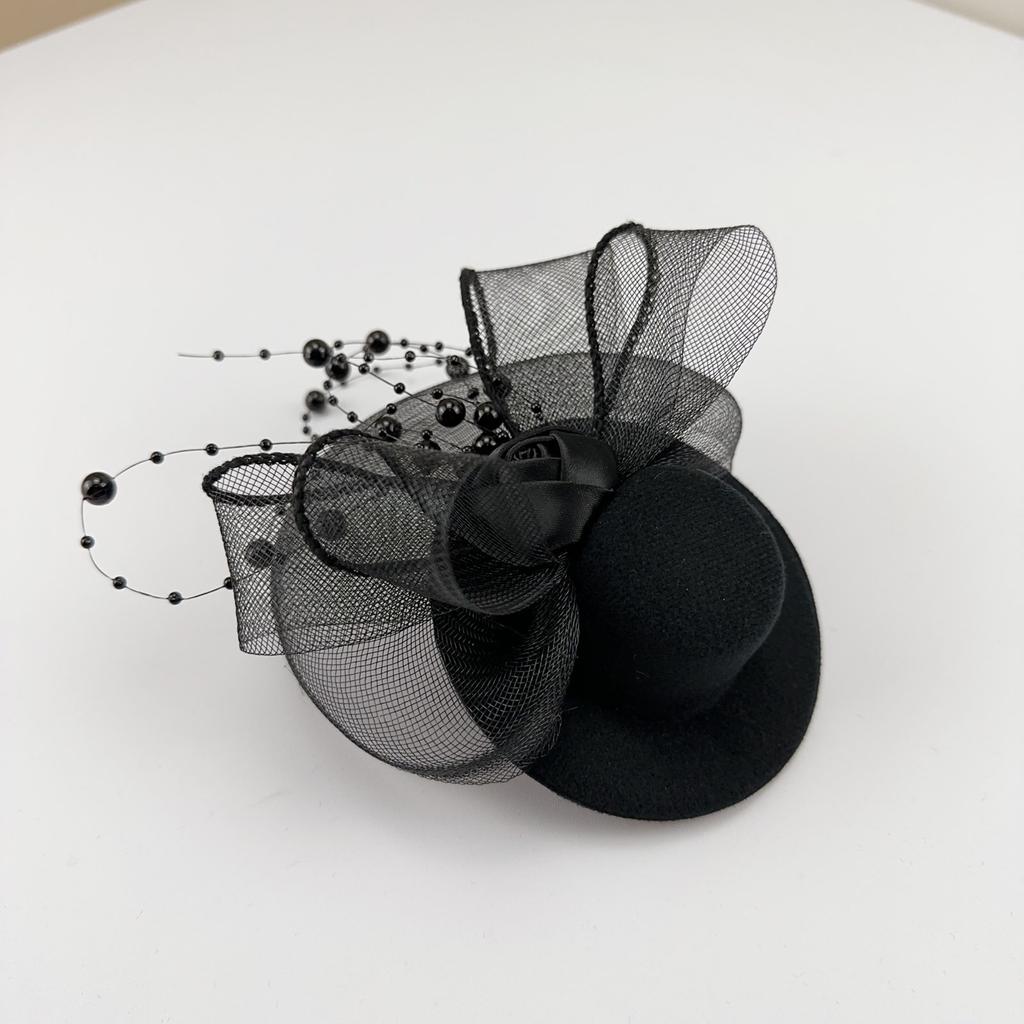 Vintage Bridal Hair Clip with Yarn Decor Top Hat Shape Stage Performances Hairpin Vintage Hair Clip for Taking Photo