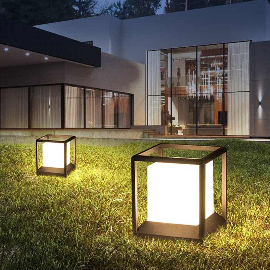 Modern Outdoor Solar Post Light LED Column Lamp IP54 Waterproof Square Lantern Pillar Light Garden Patio Landscape Bollard Light