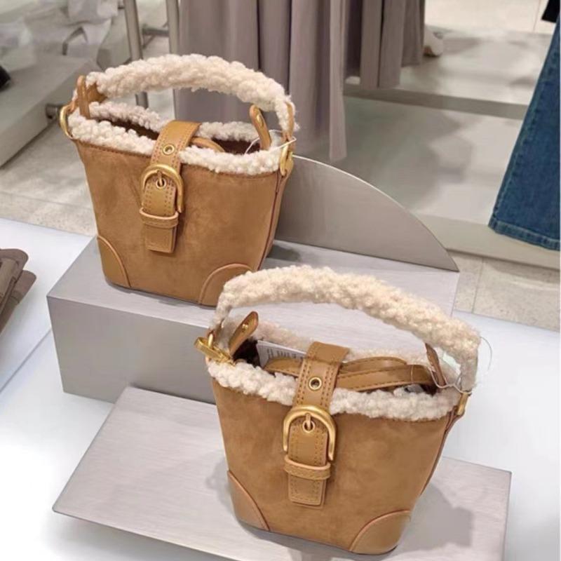 Autumn and Winter Bags Women's Shoulder Bags Women's Casual Retro Plush Bags Versatile Commuter Bags Mao Mao Portable Messenger Bags