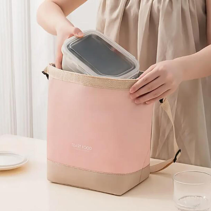 Izolowana torba na lunch z paskiem na ramię, szczelna torba typu tote i crossbody, pojemnik na jedzenie do pracy, szkoły