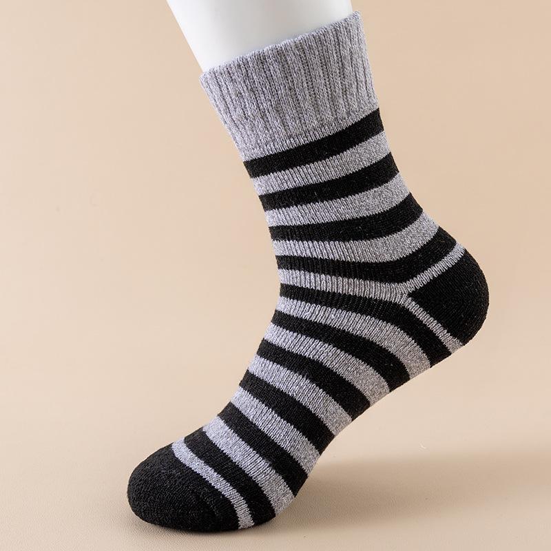 

Носки Terry Plus Velvet толстые теплые унисекс средней длины - однотонные для осени и зимы One Size