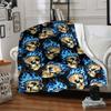 1pc Flame Skulls Blanket, Lightweight Flannel Throw Blanket For Sofa, Bed, Travel, Camping, Living Room, Office, Couch, Chair, And Bed