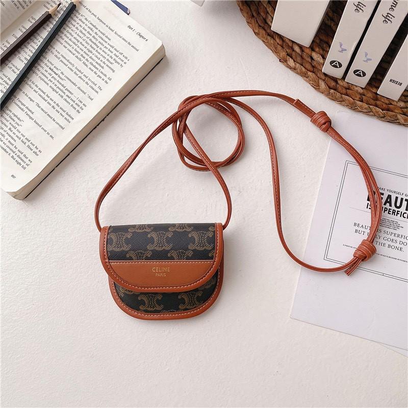 Portable Faux Leather AirPods Case With Adjustable Strap Crossbody Bag 3 Wireless Bluetooth Earbuds