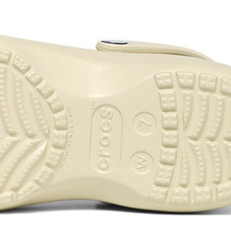 Crocs Classic Platform Clogs 206750 2y2