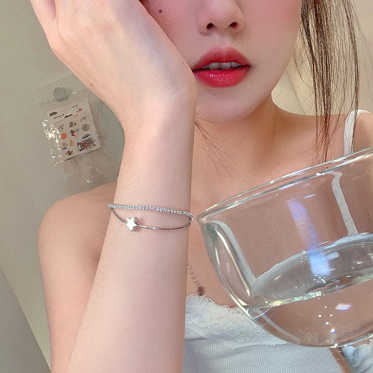 Cold Wind Advanced Sense Double-layer Star Fringed Bracelet Women's Light Luxury Niche Exquisite Student Girlfriend Hand Jewelry