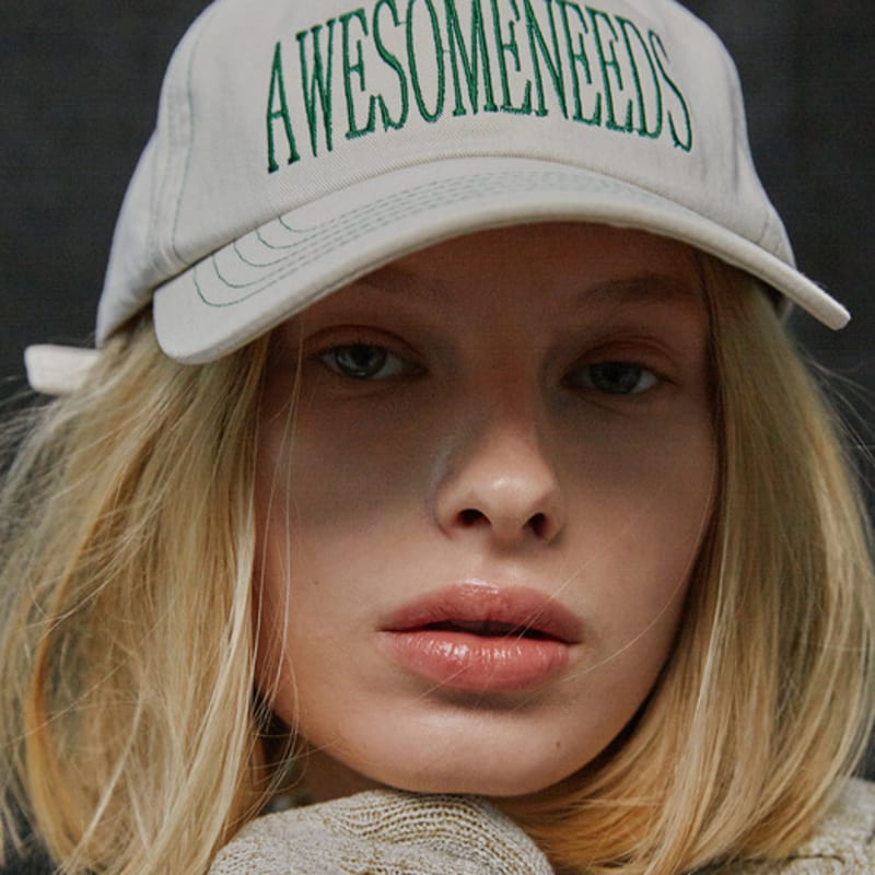 

AWESOME NEEDS SIGNATURE CAP_CREAM FREE