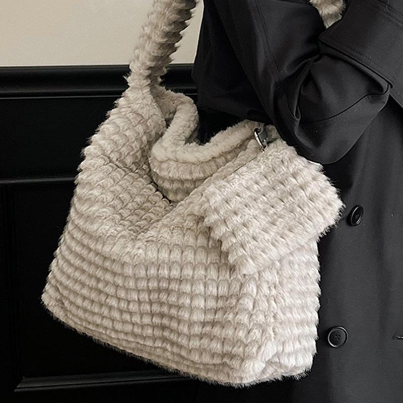 Pleated cloud tote bag tide, large capacity soft bag, girl's solid color simple big bag, bag girl