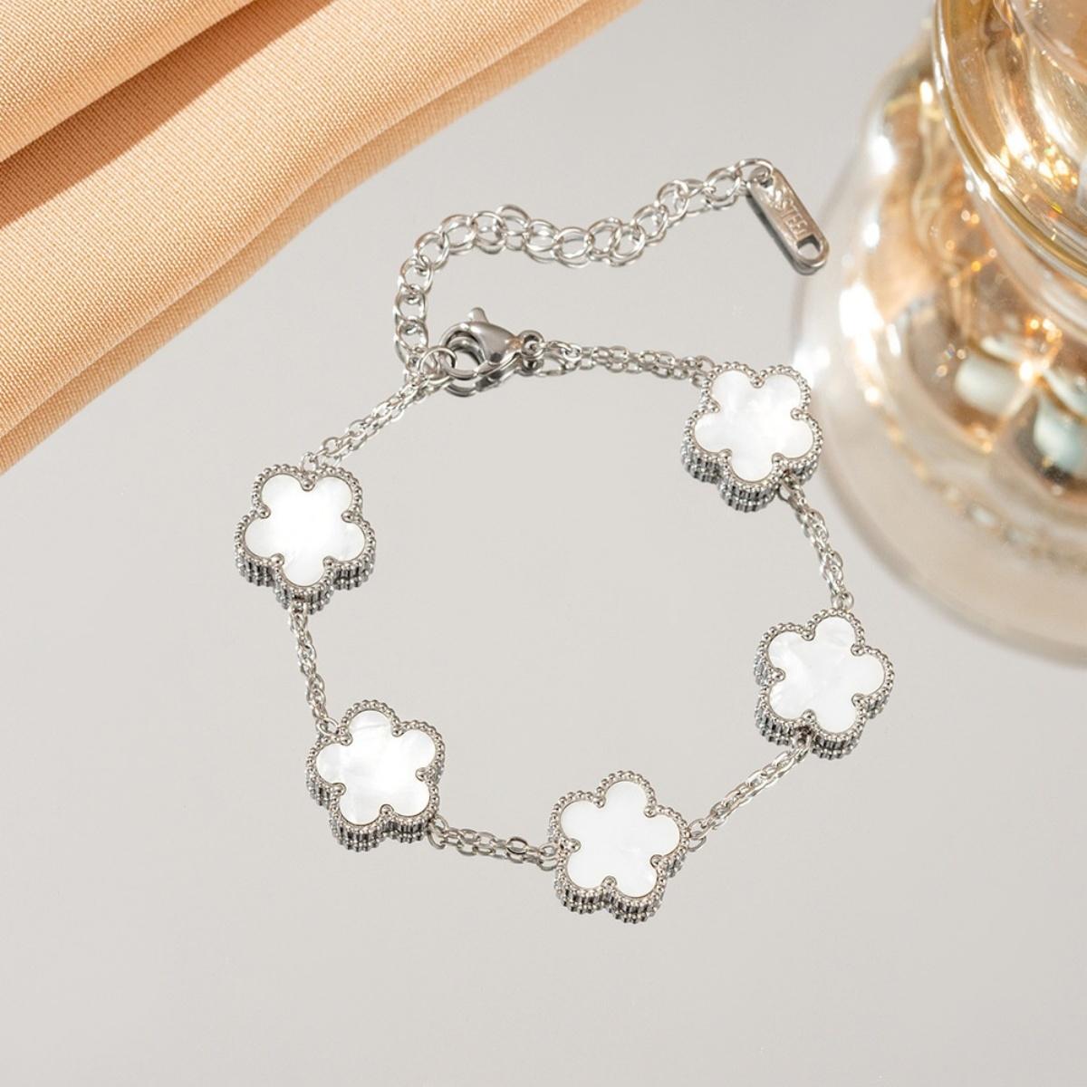 

Lucky Colorful Imitation Shell 5-Leaf Flower Stainless Steel Bracelets For Women Men Trendy Minimalist Floral Bangle Jewelry