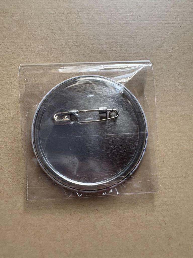 [USED] Rare Yuki Yuna Is a Hero Gamers Bonus Can Badge