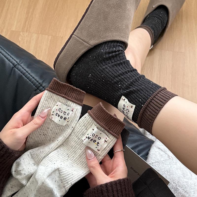 Trendy Color Block Heel Fabric Label Mid-Calf Women's Fancy Yarn Ribbed Socks for Autumn/Winter