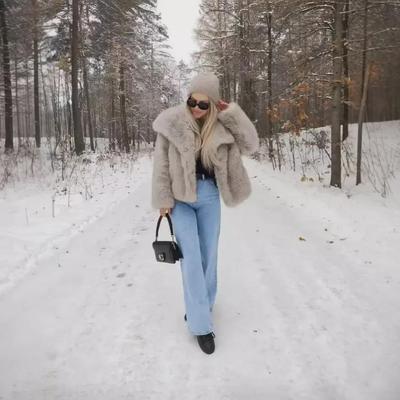 Casaco Feminino Preto de Pele Sintética - Tamanho Grande, Estilo Europeu e Americano, Coleção Outono/Inverno