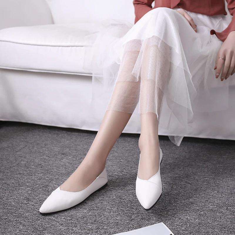 New Women Shoes Spring Autumn Ladies Flat Shoes Fashion Girl's PU Leather V Cut Woman Casual Shoes