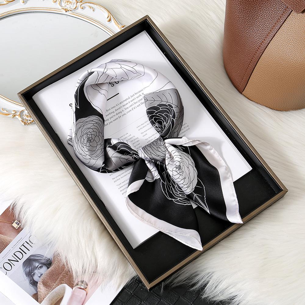 Camellia Flower Simple Silk Scarf Female Shanghai Story Thin Mom High-End Small Square Scarf Scarf