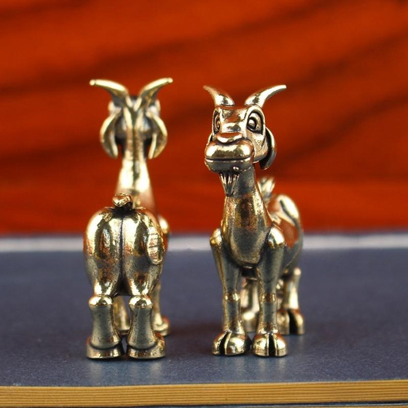 

Винтажная латунная статуэтка козы, ретро скульптура животного для декора дома и офиса, идеально подходит для коллекционеров, украшение