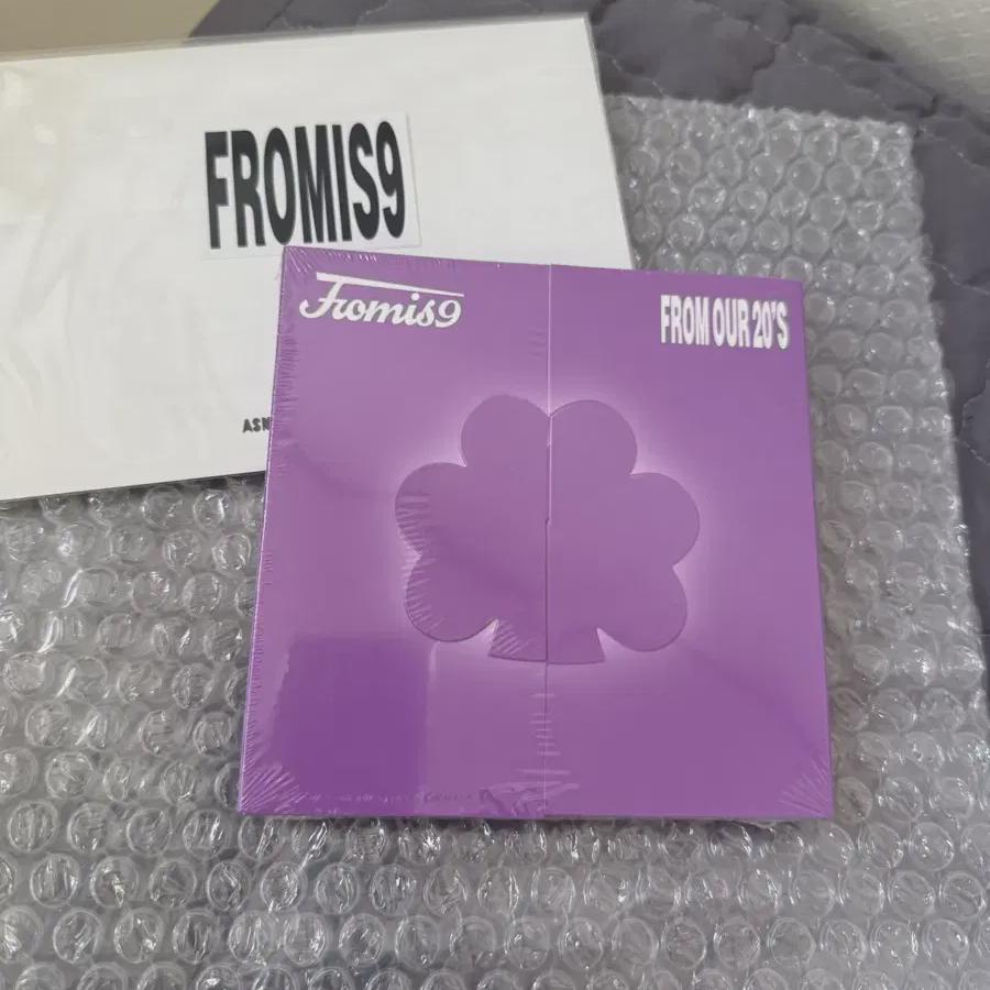 

Fromis9 Album