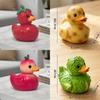 Figurina di Anatra con Frutta e Verdura Cartone Animato PVC Decorazione Creativa per Scrivania per Regalo e Collezione