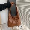 2025 Korean Version Niche Oil Wax Leather Commuter Women's Bag Versatile French Bow Large Capacity Shoulder Underarm Tote Bag