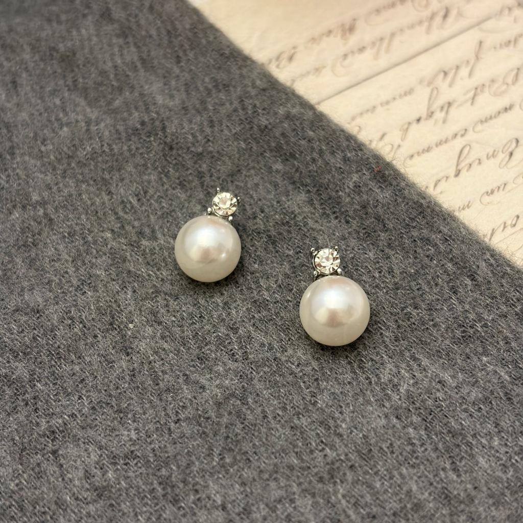 Women Light Luxury Geometric Pearl Zircon Stud Earrings Fashion Ear Jewelry