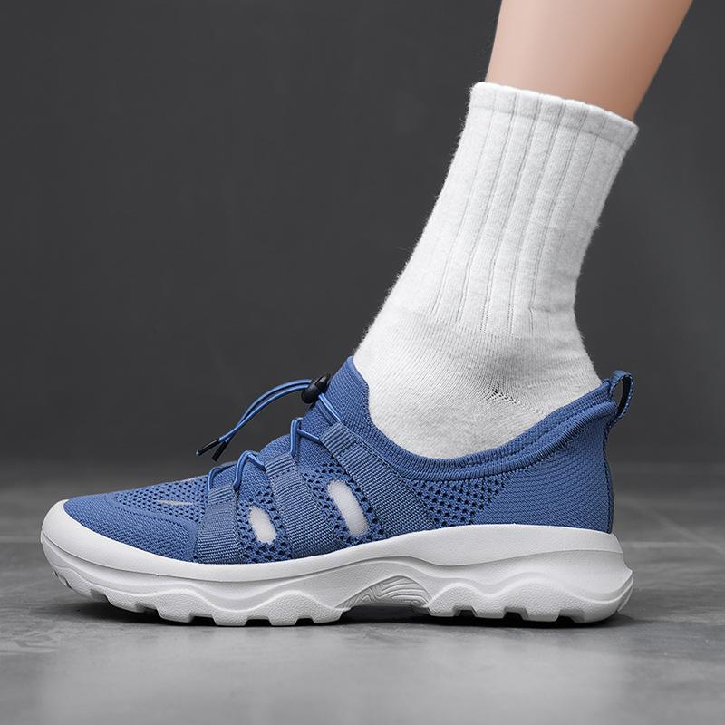 

2025 лето новая большая мужская повседневная обувь внешняя торговля сандалии без задника легкие сандалии на мягкой подошве спортивная обувь из летучего трикотажа 50 светло-синий