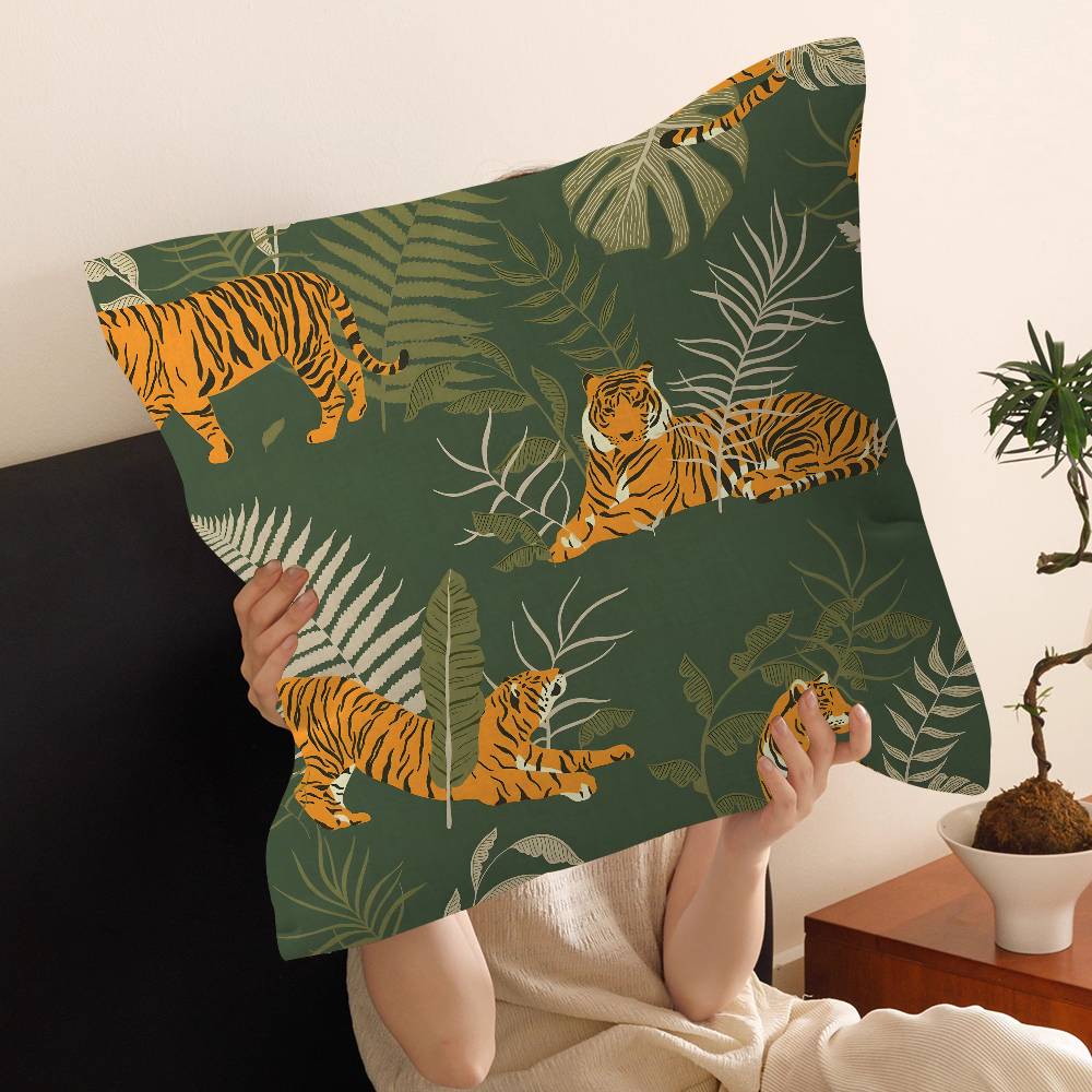 Animal Style Tiger Cushion Case Autumn Jungle Pillow Anime Pillow Sofa Bed Head Pillow Cover Cushion Cover 45x45 cm Fashion
