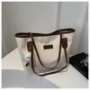 Fashion Student Bag Large Capacity Pu Shoulder Bag With Zipper Closure For School And Work