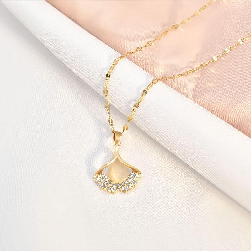 Small Apricot Leaf Necklace Women'S Micro-Inlaid Zircon Opal Pendant Titanium Steel Clavicle Chain High-End Simplicity