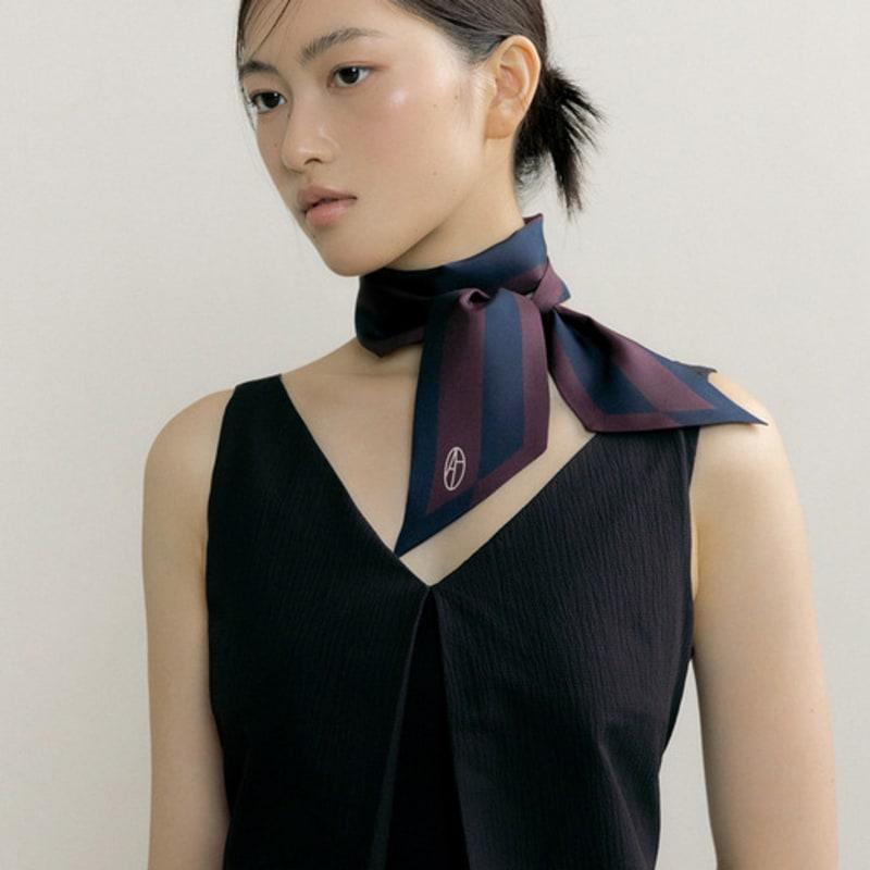 

AVVINA PELLE Frame Long Twilly Silk Scarf - Burgundy/Navy Burgundy&Navy