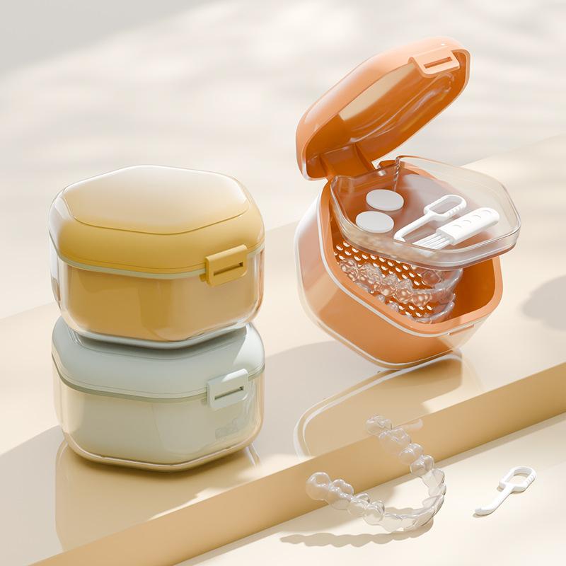 Orthodontic Braces Box Invisible Braces Dental Correction Retainer Storage Box Portable Box Denture Storage Cleaning Box