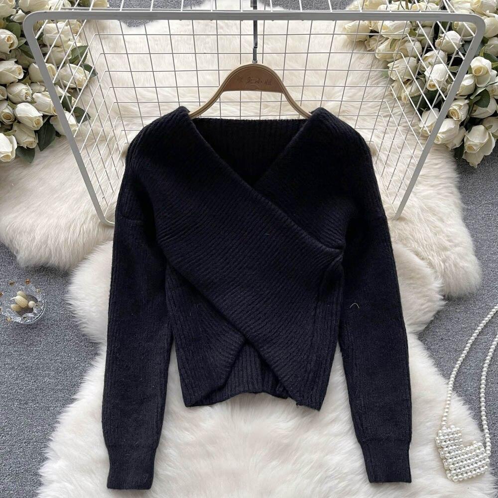 

Осенне-зимний корейский свободный тонкий вязаный свитер с v-образным вырезом и нерегулярным ленивым ветром One Size чёрный