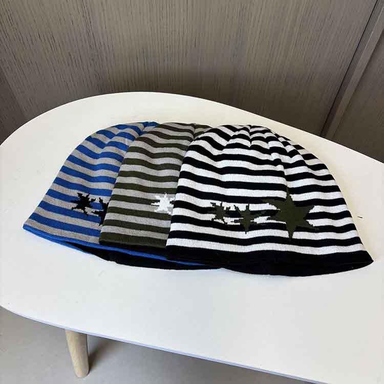 Early autumn lazy wind striped stars knitted hat women's winter warm and cold ear protection cold hat bag head stack hat
